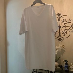 White tshirt dress